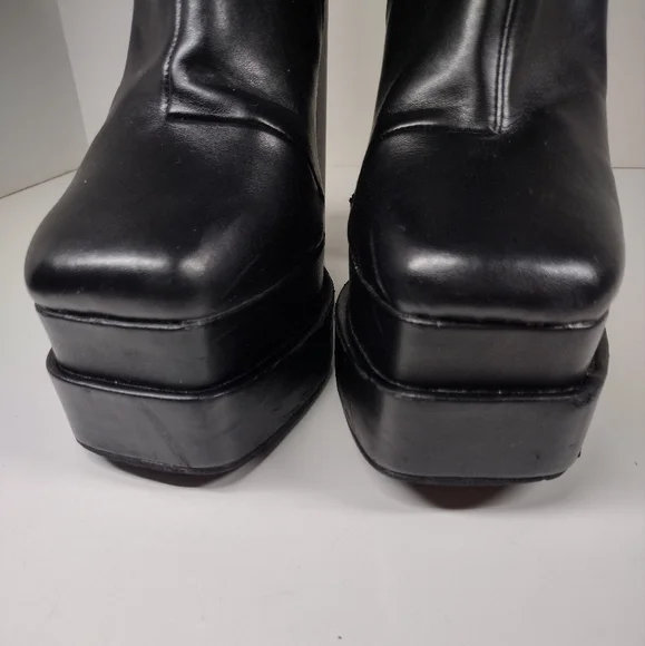 Boohoo Black Chunky High Platform Boots - Picture 13 of 15